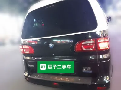 Forthing Lingzhi M5