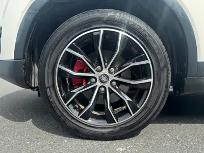 FAW Senya R7