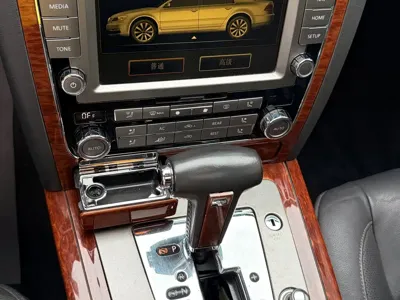 Volkswagen Phaeton