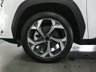 Geely Boyue L