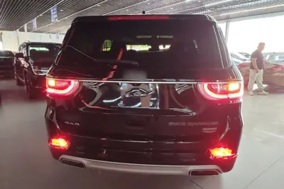 Jeep Grand Commander