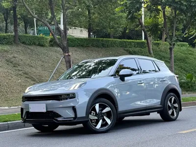Lynk & Co 06 EM-P