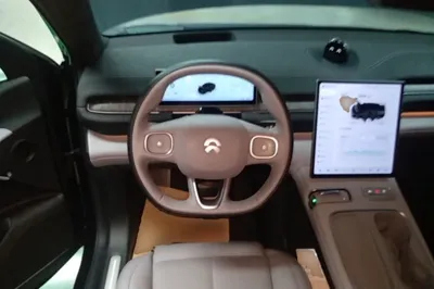 Nio EC6