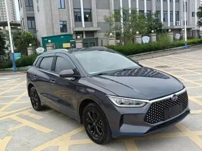 BYD e2
