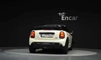 MINI Cooper Convertible
