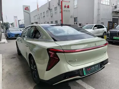 Hongqi Hongqi EH7