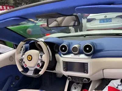 Ferrari California T