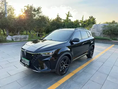 Roewe RX5