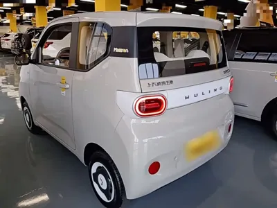 Wuling MINIEV