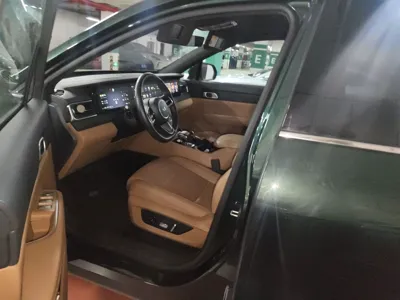 Li Auto ONE