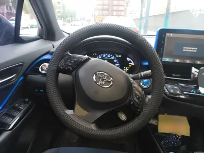 Toyota C-HR EV