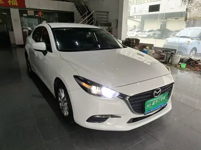 Mazda 3 Axela