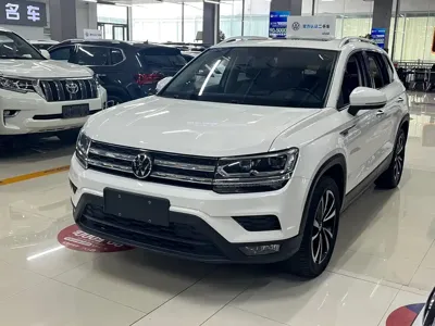 Volkswagen Tharu