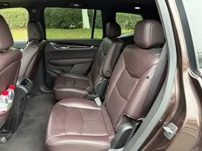 Cadillac XT6
