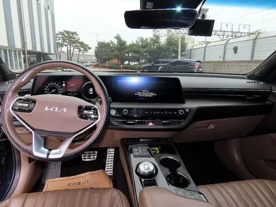 Kia K8