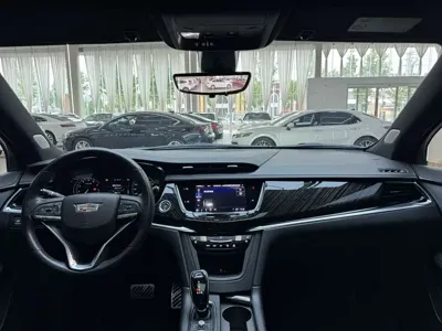 Cadillac XT6