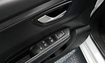 Renault-KoreaSamsung SM6