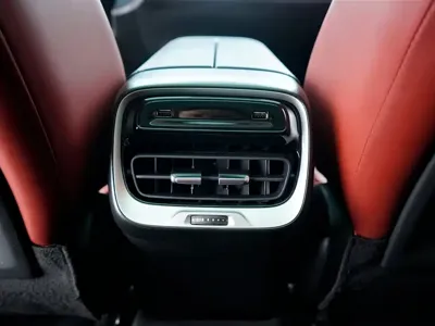 Xpeng P7