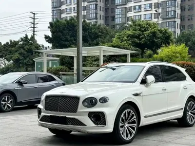 Bentley Bentayga PHEV