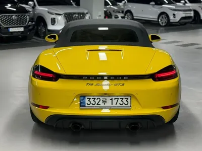 Porsche 718
