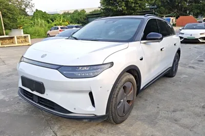 Leapmotor C11