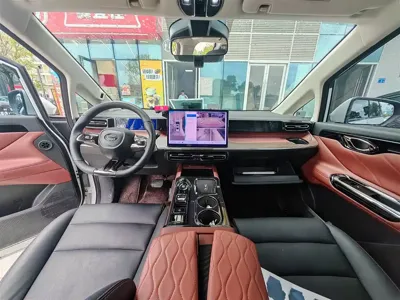 GAC Motor 传祺E8 PHEV
