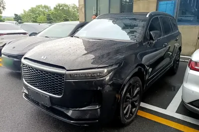 Li Auto ONE