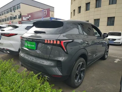 Lynk & Co 06