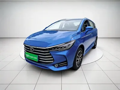 BYD MAX