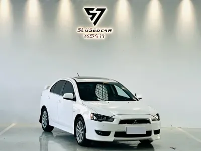 Mitsubishi Lancer EX