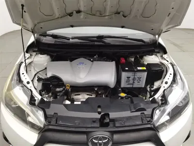 Toyota Yaris L