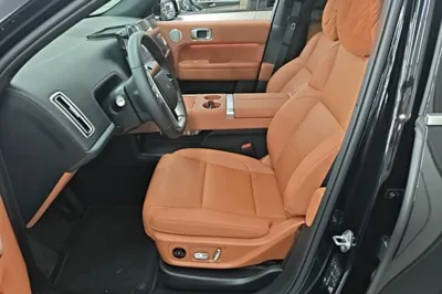 Li Auto L6