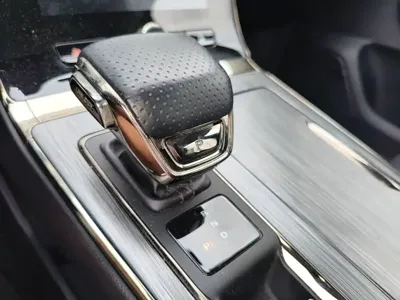 Roewe RX5 New Energy