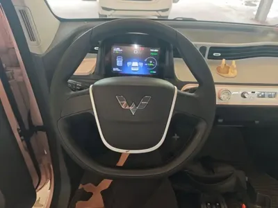 Wuling MINIEV