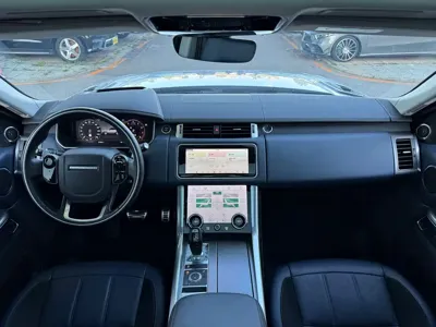 Land Rover Sport