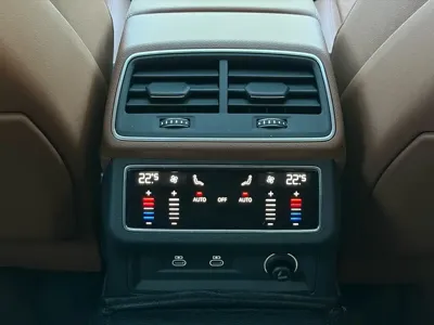 Audi A7L