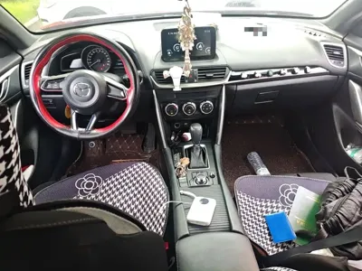 Mazda CX-4