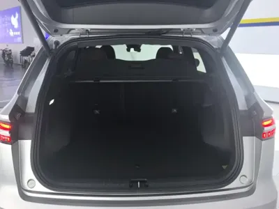 Geely Xingyue L
