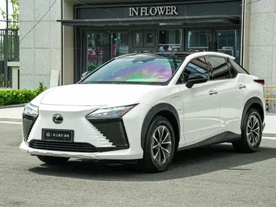 Lexus RZ