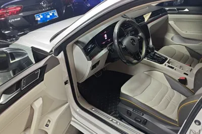 Volkswagen FAW-Volkswagen CC