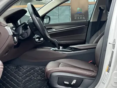 BMW 5 Series New Energy