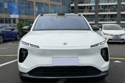 Nio EC6