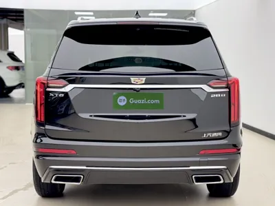 Cadillac XT6