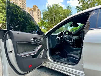 Mercedes-Benz CLA (Import)