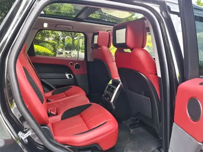 Land Rover Sport