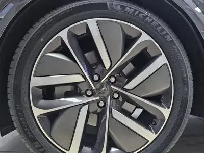 Li Auto Li L9
