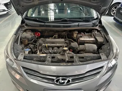 Hyundai Verna