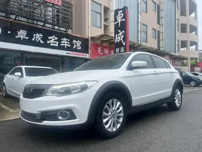 Qoros Qoros 3