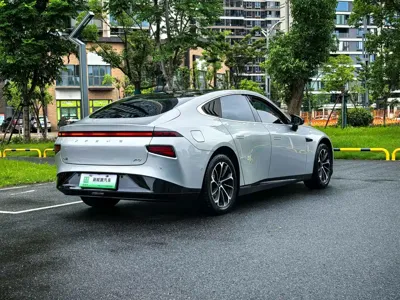 Xpeng P7