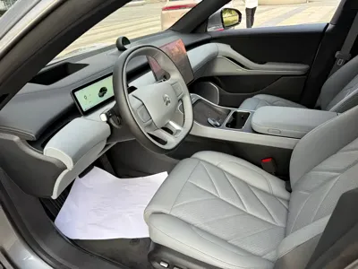 Nio ET5
